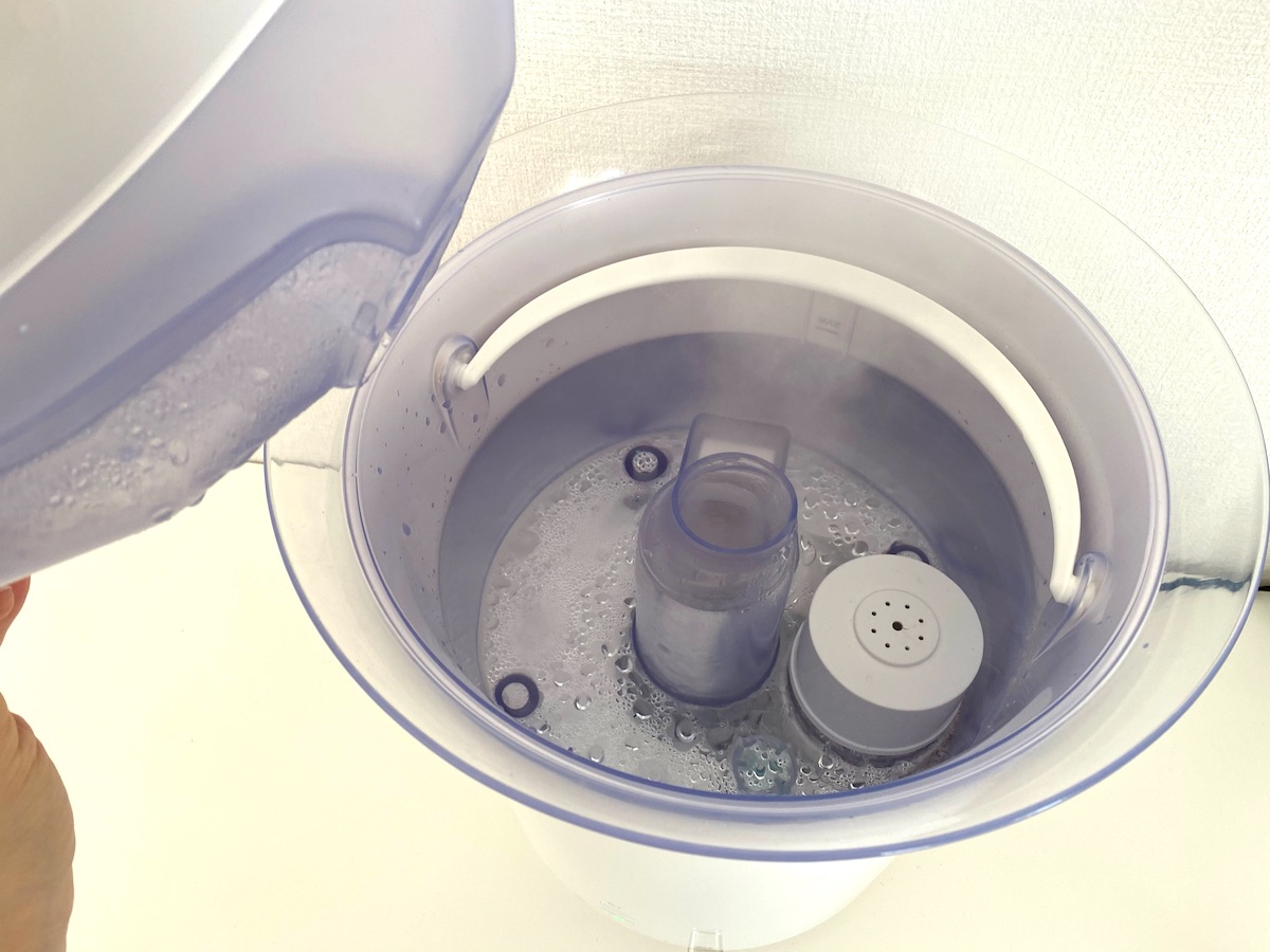 ブルーノのバケツ式加湿器の給水が簡単