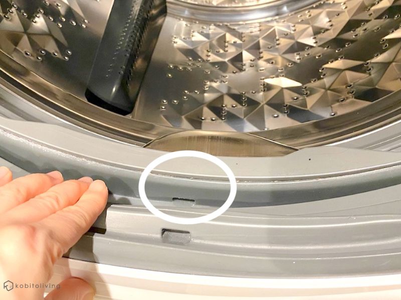 ドラム式洗濯機のパッキンに水がたまる原因