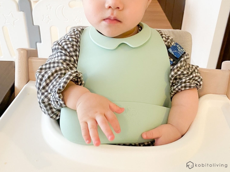 ストッケ ビブとベビービョルンのスタイを比較します